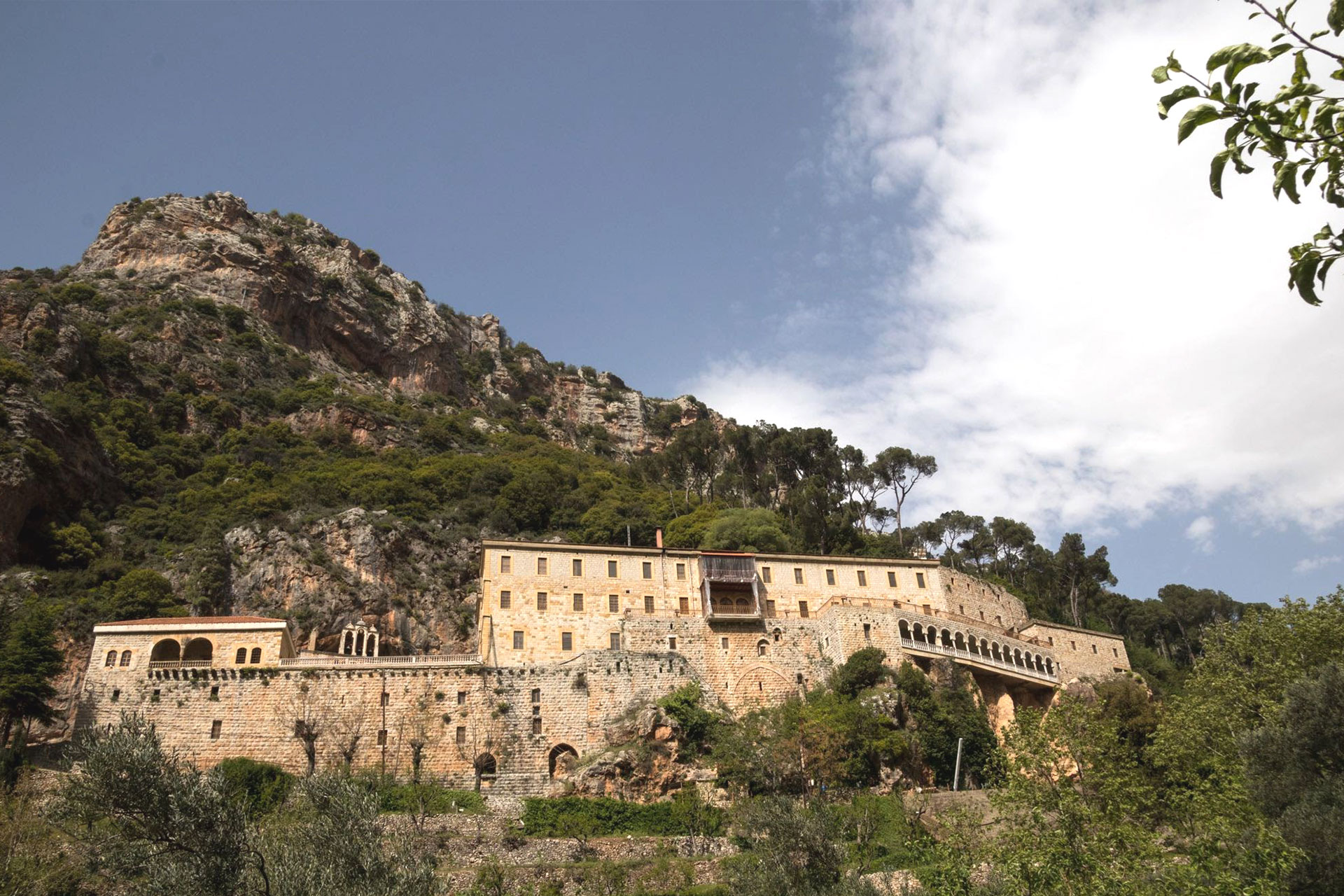 Religious-Spiritual-Heritage-Deir-Qozhaya